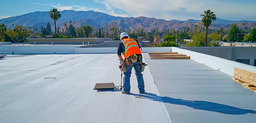 Professional Roof Coating Services in Decatur, IL