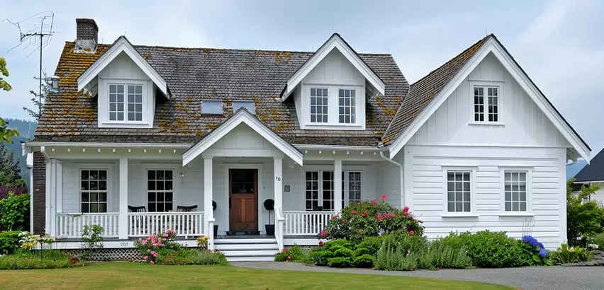 Professional Roofing and Siding Services in Decatur, IL