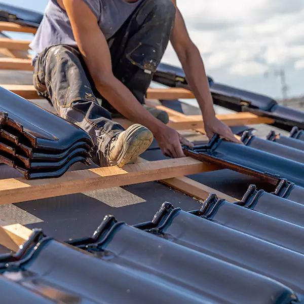Why Decatur, IL Homeowners Choose Decatur Roofing Co for Hail Damage Repairs?